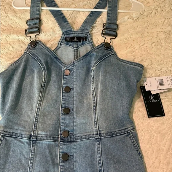 Volcom Jean Romper NWT LARGE - Picture 2 of 2